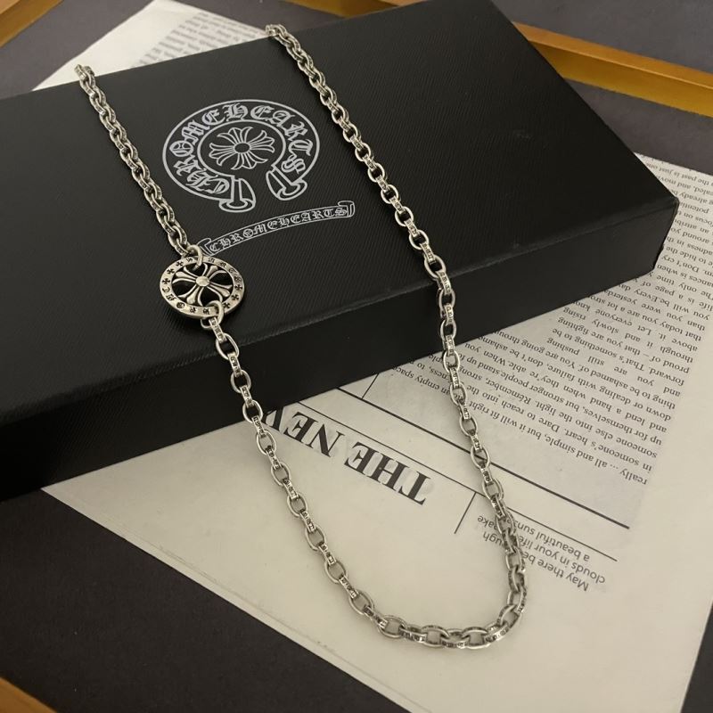 Ch**me He**ts necklaces